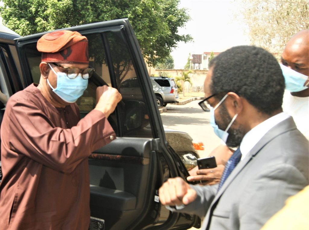 Dr Obi Adigwe welcoming Dr (Sen) Adeleke Mamora to NIPRD
